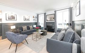 Livinparis - Luxury 3 Bedrooms Le Louvre II